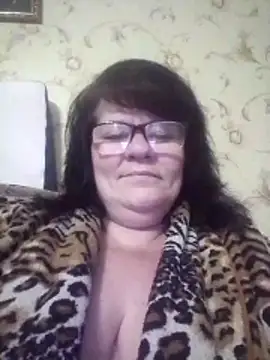 NysiOlsen online show from 02.14.26