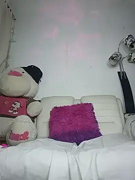 ebonysummer  online show from 05.19.26