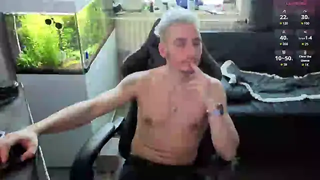 Snapshot of Rayzel_White chatting on 01.19.26 Rayzel White online show from 01.19.26