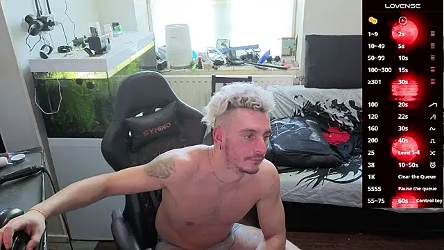 Rayzel White online show from 03.05.26