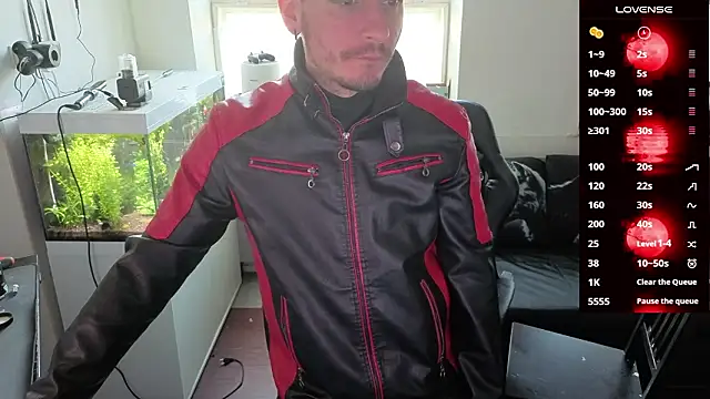 Rayzel White online show from 03.16.26