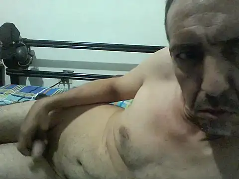 Snapshot of guevo14cm3 chatting on 07.31.26 guevo14cm3 online show from 07.31.26