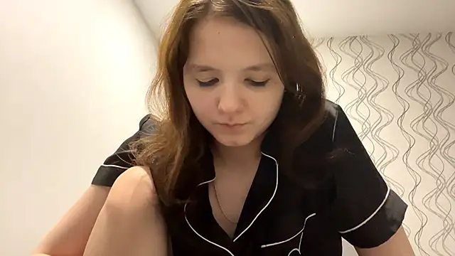 Snapshot of GameToiler chatting on 05.22.26 GameToiler online show from 05.22.26