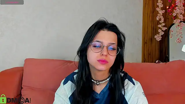 Snapshot of Leslie_Wholsh chatting on 03.05.26 Leslie Wholsh online show from 03.05.26