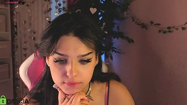 Snapshot of Leslie_Wholsh chatting on 03.14.26 Leslie Wholsh online show from 03.14.26