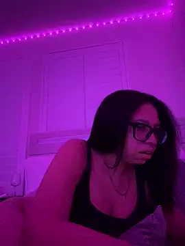 Snapshot of cartierprincess chatting on 02.26.26 cartierprincess online show from 02.26.26