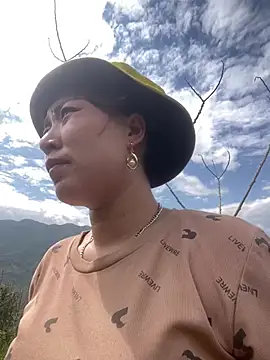 Snapshot of gerrida chatting on 02.25.26 gerrida online show from 02.25.26