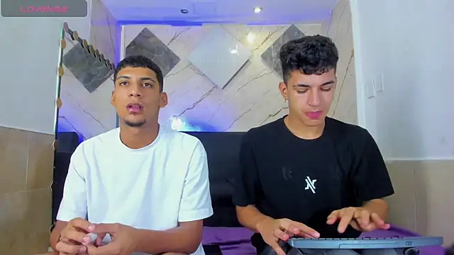 ALEX KEITH26 online show from 04.02.26