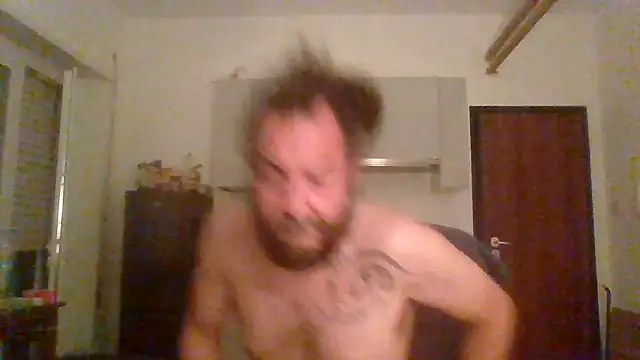 Snapshot of ulysses85 chatting on 06.17.26 ulysses85 online show from 06.17.26