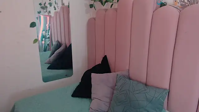 emily 34  online show from 02.11.26