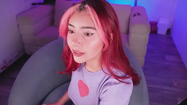 Snapshot of Dakota_velvet_ chatting on 02.13.26 Dakota velvet online show from 02.13.26