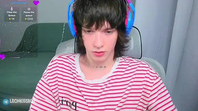 LeonBoykisser online show from 07.09.26