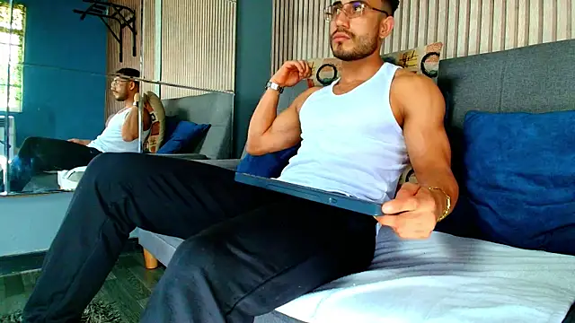 Vans Ross online show from 02.18.26