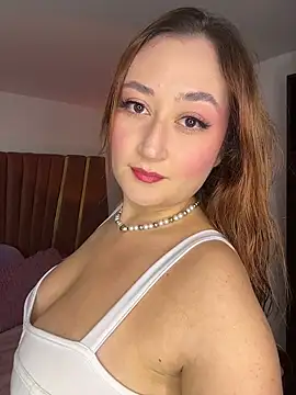 Snapshot of SalomeFlores chatting on 01.31.26 SalomeFlores online show from 01.31.26