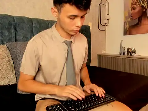 Alhan Twink online show from 05.15.26