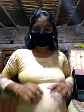 Hot Sweeti online show from 04.08.26