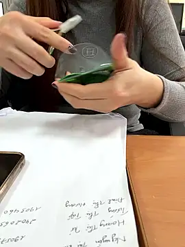 Donna9696 online show from 01.19.26