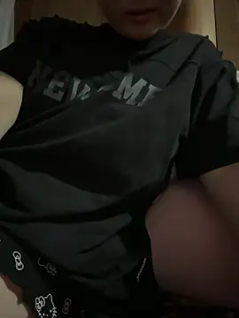 Snapshot of Donna9696 chatting on 04.07.26 Donna9696 online show from 04.07.26