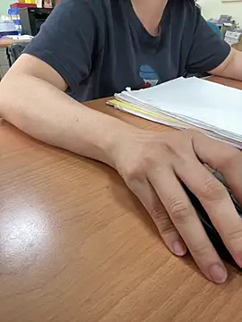 Snapshot of Donna9696 chatting on 04.13.26 Donna9696 online show from 04.13.26