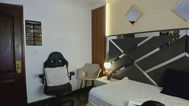 Ambarross  online show from 04.07.26