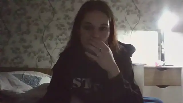 NyraLuna online show from 03.02.26