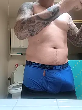 Snapshot of ThickaThuckDick07 chatting on 03.22.26 ThickaThuckDick07 online show from 03.22.26