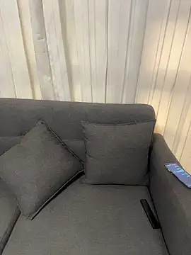 elodie rouge online show from 04.01.26