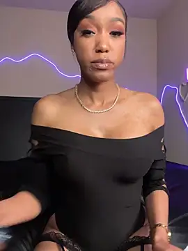 Snapshot of MsChanelCarter chatting on 03.18.26 MsChanelCarter online show from 03.18.26