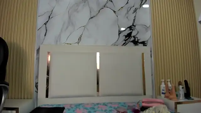 Zoehoney hl online show from 03.26.26