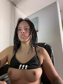 CarolinaRaven online show from 04.28.26