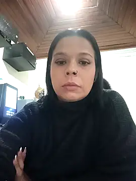 Snapshot of RossyAlvarez chatting on 05.29.26 RossyAlvarez online show from 05.29.26