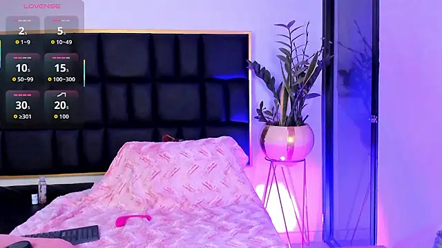 Emma collins01 online show from 03.27.26