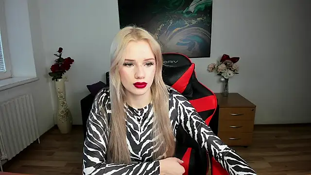 Stacy Western online show from 02.06.26