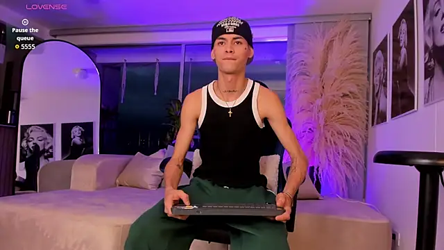 LennerCollins  online show from 05.23.26