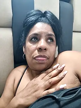 Snapshot of Zeyllyjhonson chatting on 01.31.26 Zeyllyjhonson online show from 01.31.26