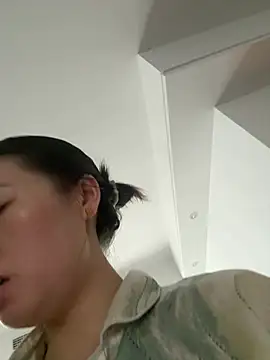 Snapshot of Cheating-wife chatting on 07.03.26 Cheating-wife online show from 07.03.26
