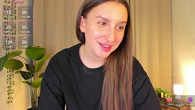 Snapshot of Celine_Coello chatting on 04.01.26 Celine Coello online show from 04.01.26