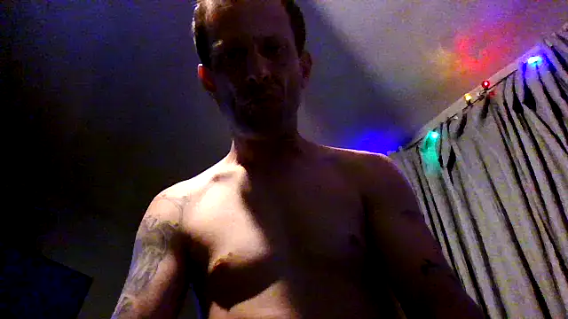 Snapshot of Werknjerkn chatting on 04.26.26 Werknjerkn online show from 04.26.26