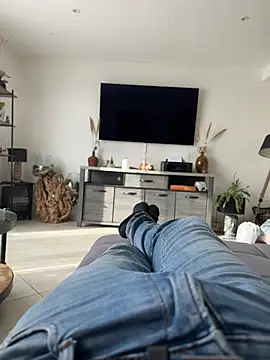 ju33100 online show from 01.15.26