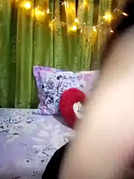 Maliha Chowdhury online show from 05.23.26