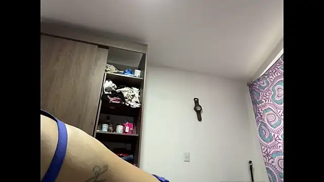 AbrilSantosxo online show from 05.19.26