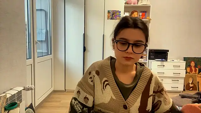 Snapshot of SaintMari chatting on 02.08.26 SaintMari online show from 02.08.26