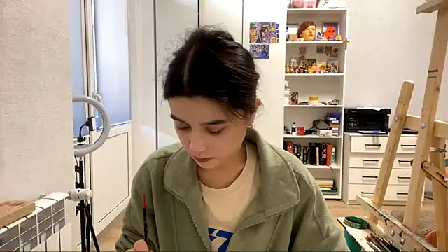 Snapshot of SaintMari chatting on 02.17.26 SaintMari online show from 02.17.26