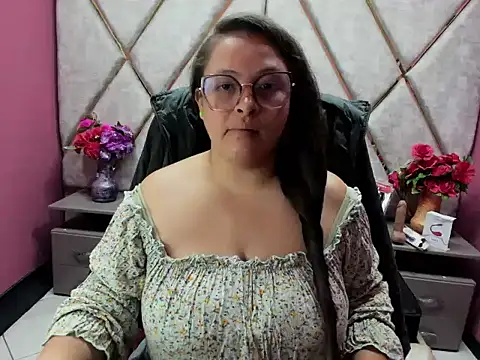 Snapshot of Sarah_Boobs_ chatting on 01.15.26 Sarah Boobs online show from 01.15.26