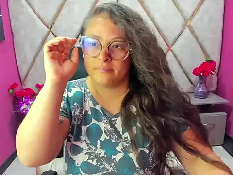 Sarah Boobs  online show from 04.18.26