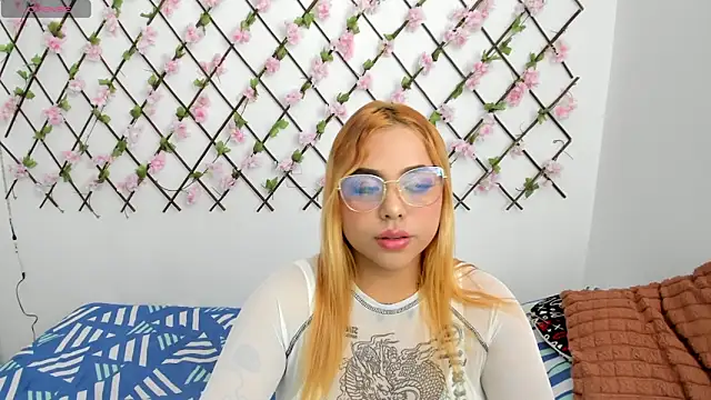 KattyDark online show from 01.16.26