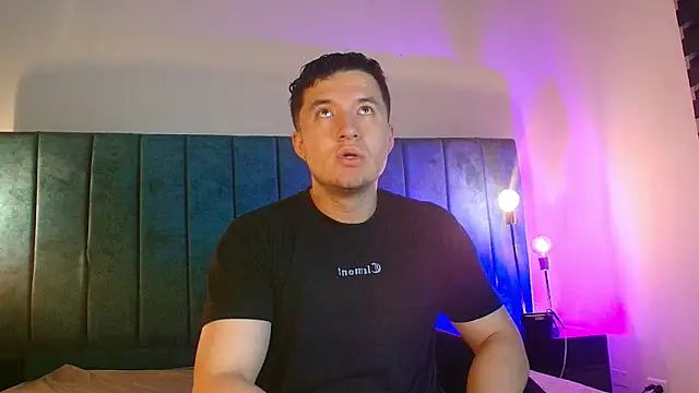 Alexander Connor online show from 03.25.26