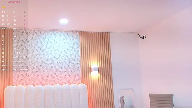 Snapshot of Amira_Alzahra chatting on 02.23.26 Amira Alzahra online show from 02.23.26