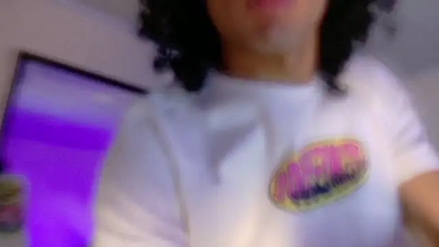 Snapshot of 4L3JX chatting on 02.09.26 4L3JX online show from 02.09.26