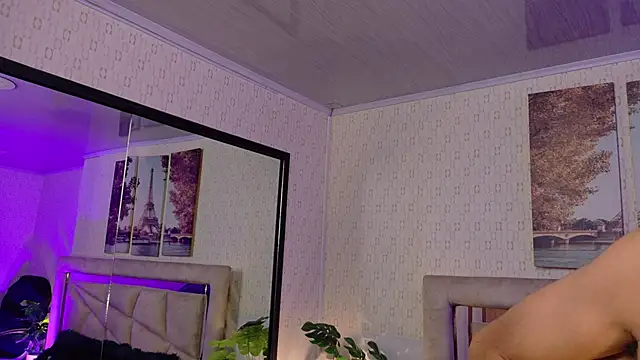 Snapshot of 4L3JX chatting on 02.13.26 4L3JX online show from 02.13.26